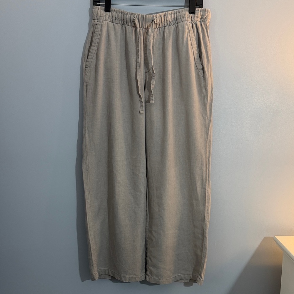 Old Navy women’s  Relaxed Linen-Blend Pants in Light grey SZ MP